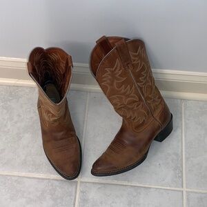 Ariat Cowboy Western Heritage Men's 9D Boots Almond Round Toe Brown Tan 9 EU 42